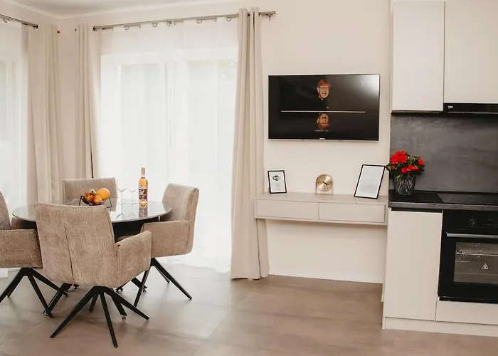 White House Iris Napoca - 4 Apartman *